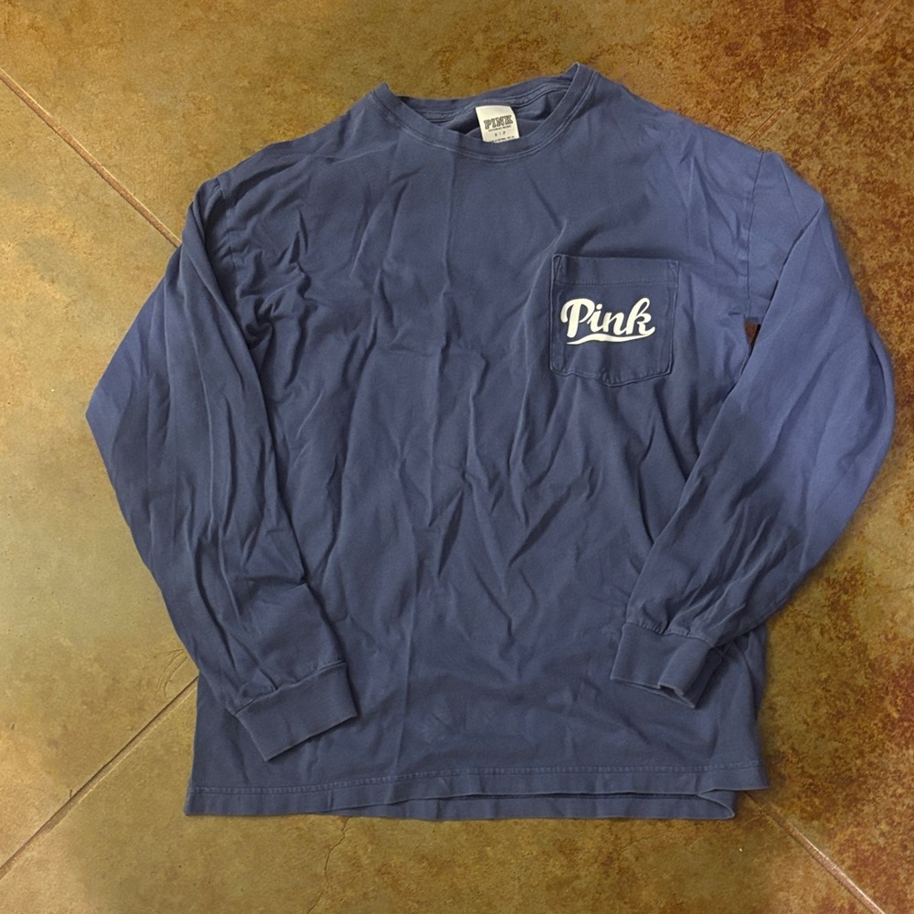 PINK Victoria's Secret Navy Long Sleeve Tee size small